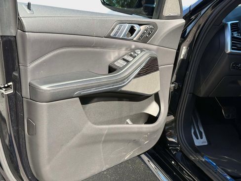 Used 2021 BMW X7 xDrive40i w/ M Sport Package image 35