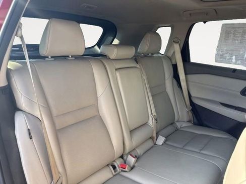 Used 2023 Nissan Rogue SV w/ SV Premium B Package image 13