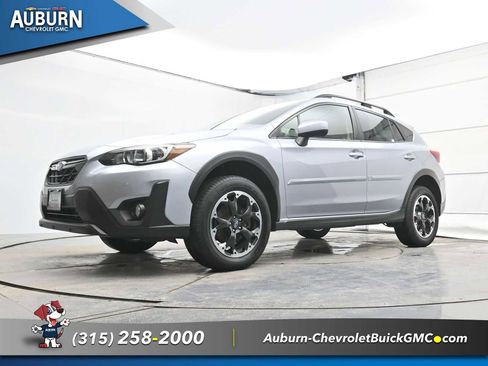 Used 2023 Subaru Crosstrek 2.0i Premium image 14