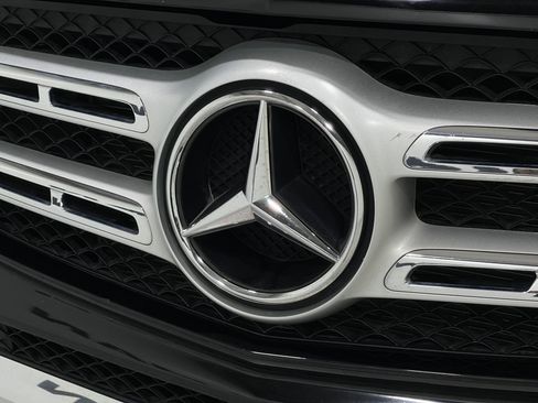 Used 2018 Mercedes-Benz GLS 450 4MATIC image 41