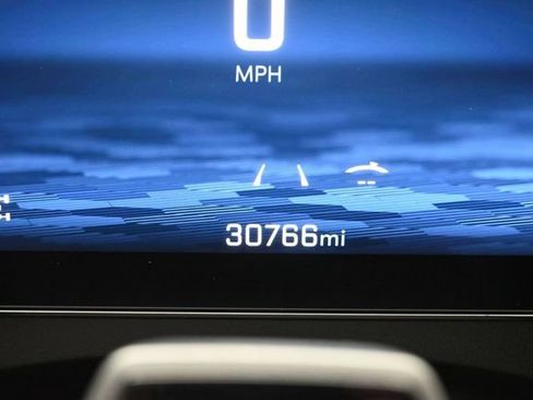 Used 2024 Chevrolet Traverse RS w/ LPO, Floor Liner Package AWD/4WD image 39