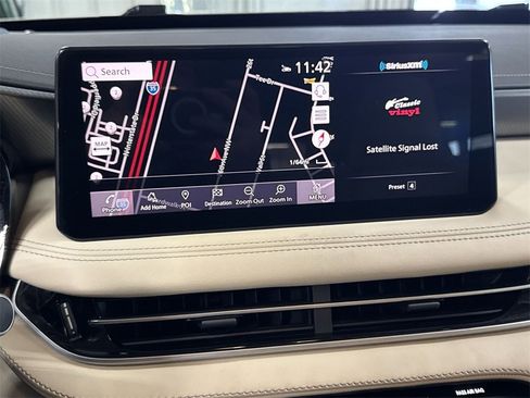 Used 2023 INFINITI QX60 Luxe w/ Cargo Package image 13