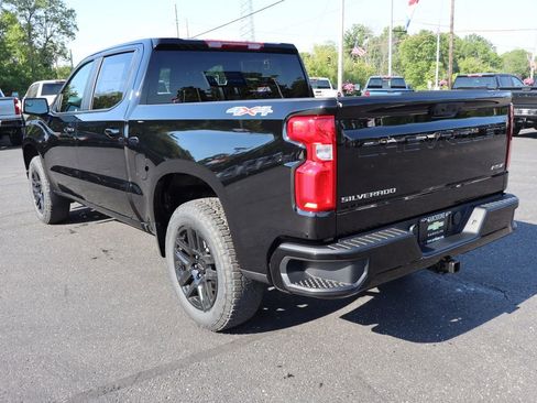 New 2026 Chevrolet Silverado 1500 RST w/ RST Select Package AWD/4WD image 3