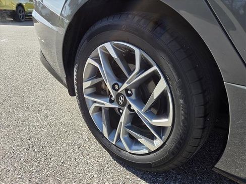 Certified 2023 Hyundai Sonata SEL image 19