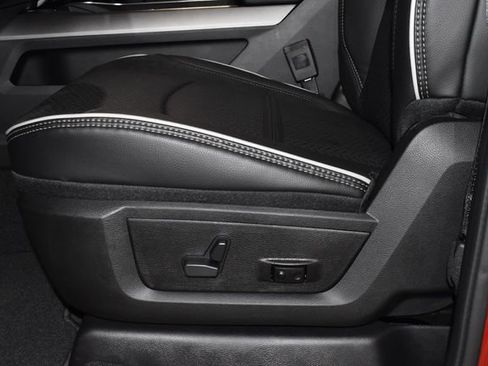 New 2026 RAM 2500 Laramie w/ Night Edition image 15