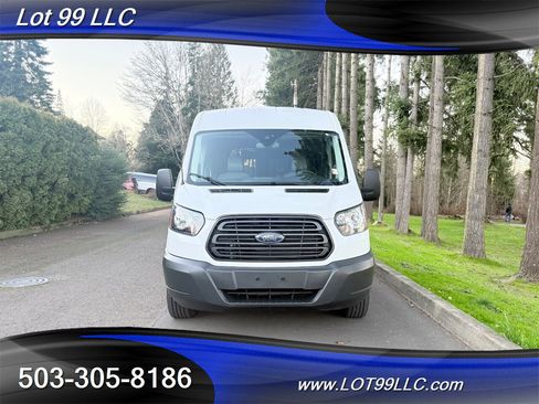 Used 2018 Ford Transit 150 XL image 8