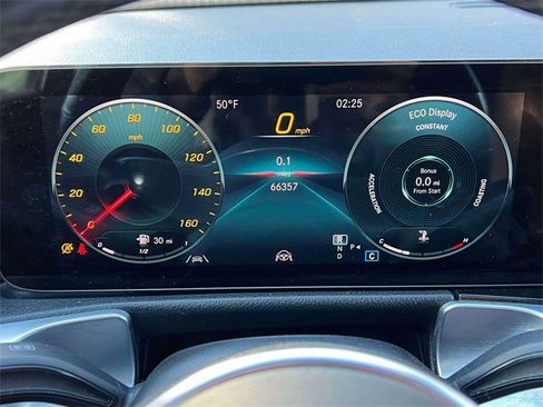 Used 2022 Mercedes-Benz GLB 250 GLB 250 w/ AMG Line image 26