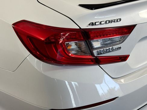 Used 2021 Honda Accord Sport image 36