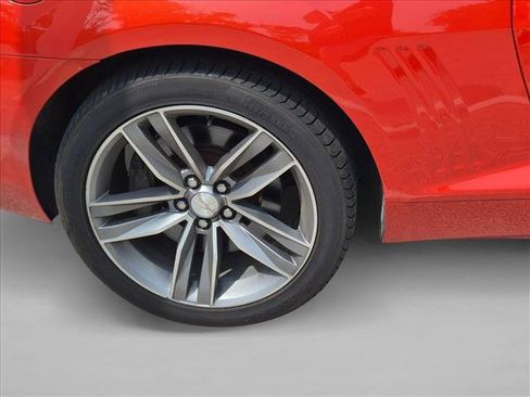 Used 2011 Chevrolet Camaro SS RWD image 9