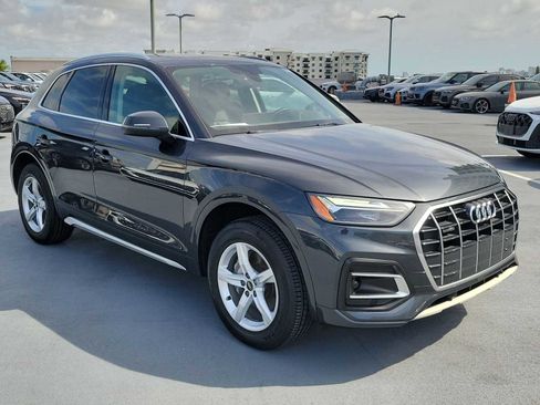 Certified 2023 Audi Q5 Premium w/ Convenience Package AWD/4WD image 8