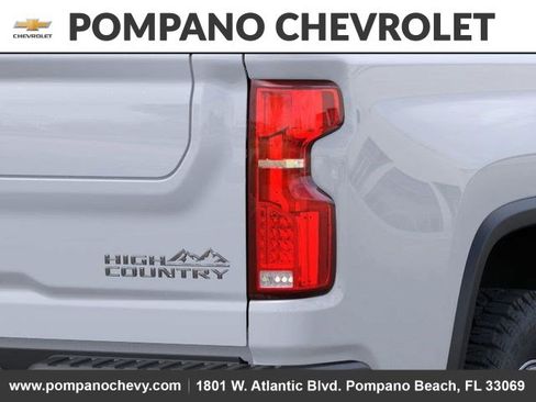 New 2026 Chevrolet Silverado 2500 High Country w/ High Country Premium Package AWD/4WD image 11
