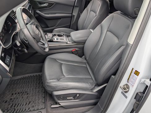 Used 2023 Audi Q7 3.0T Premium Plus w/ Premium Plus Package image 17