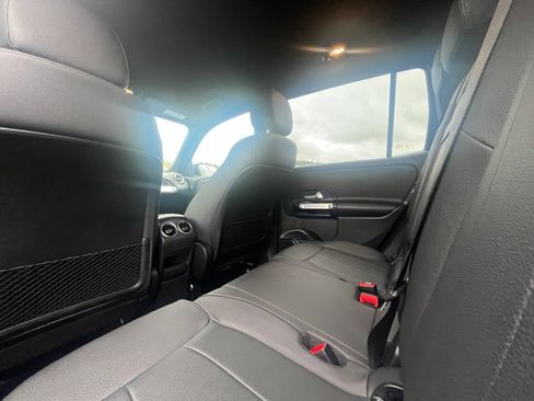 Used 2025 Mercedes-Benz GLB 250 4MATIC image 22