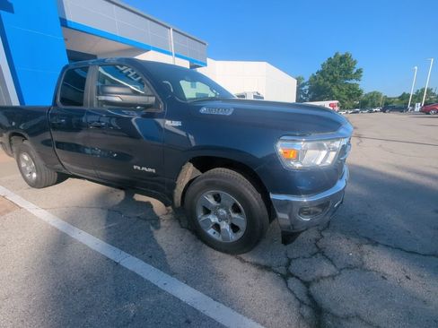 Used 2022 RAM 1500 Lone Star AWD/4WD image 3