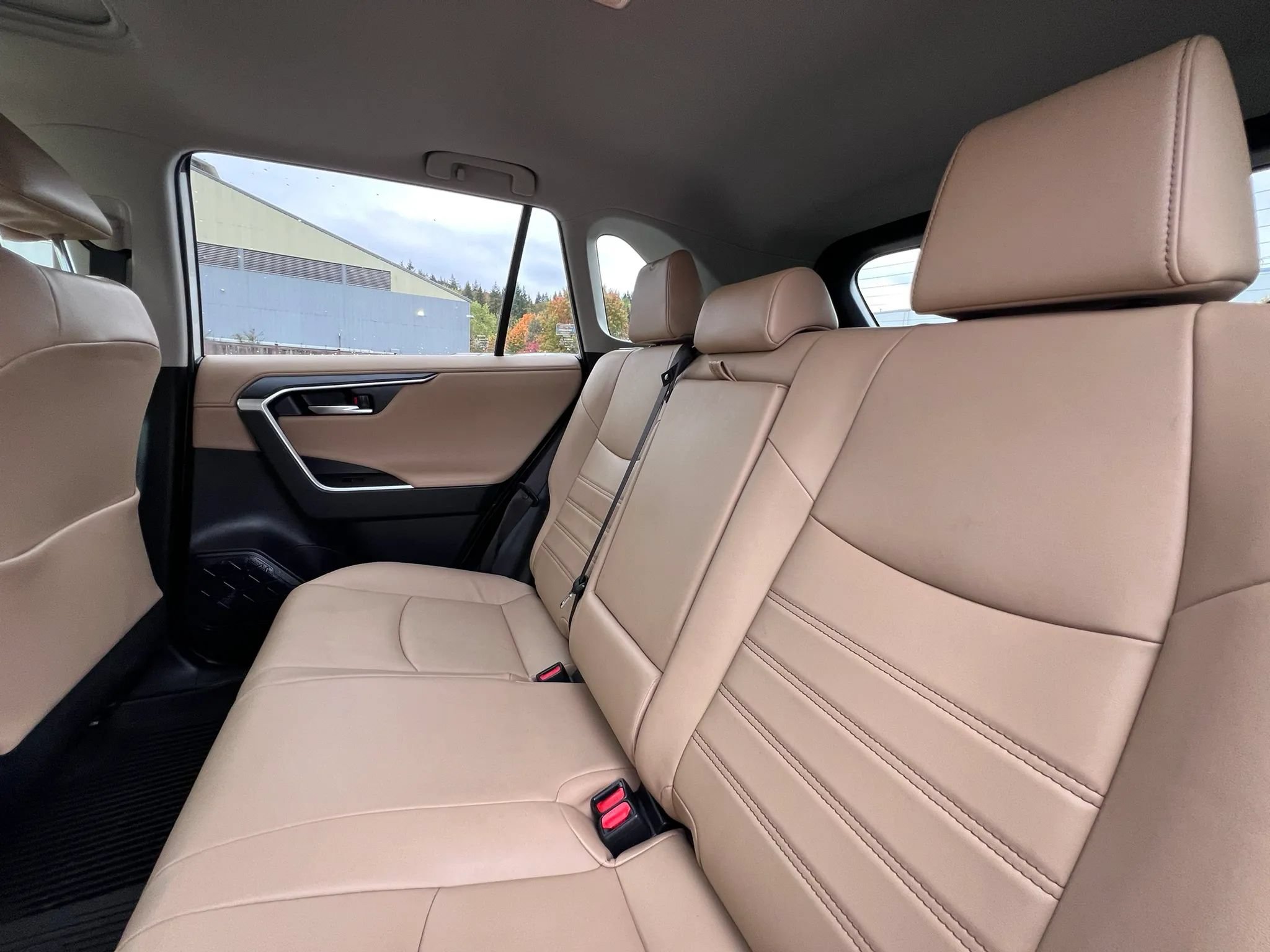 Used 2020 Toyota RAV4 Limited w/ All Weather Liner Package AWD/4WD image 35