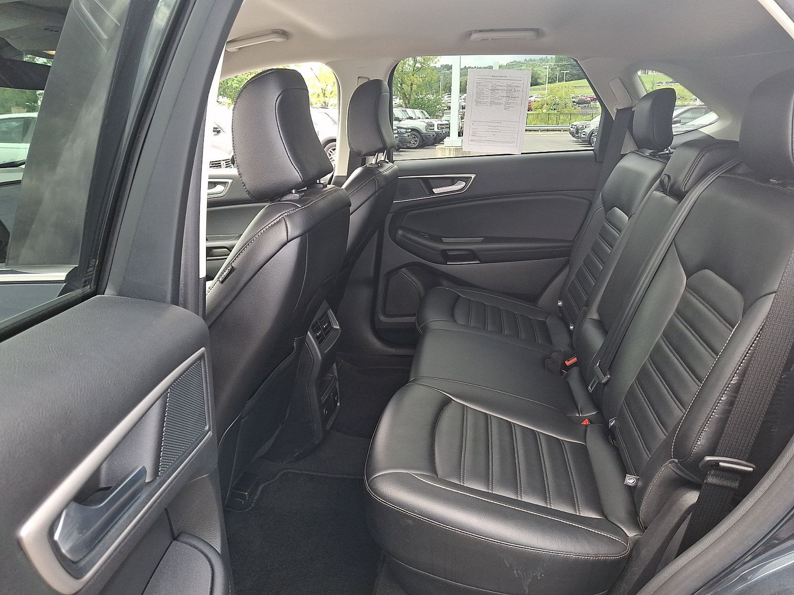 Certified 2024 Ford Edge SEL w/ Convenience Package AWD/4WD image 11