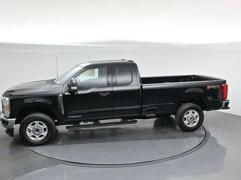 New 2026 Ford F350 XLT w/ FX4 Off-Road Package image 42