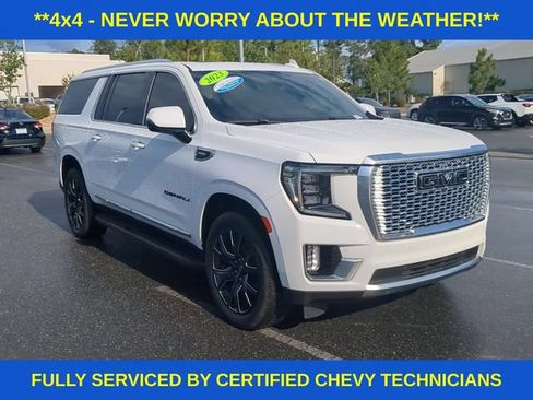 Used 2023 GMC Yukon XL Denali AWD/4WD image 3