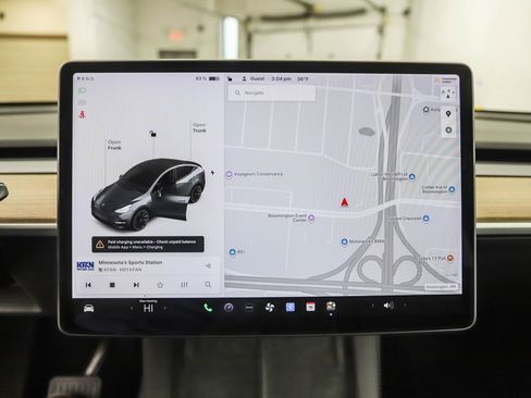 Used 2021 Tesla Model Y Long Range image 14