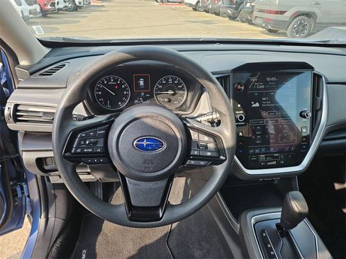 Used 2024 Subaru Crosstrek 2.0i Premium image 17