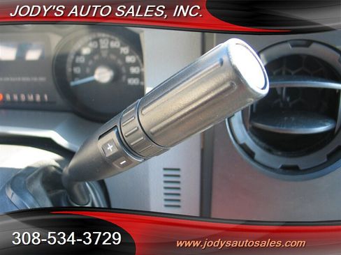 Used 2015 Ford F250 XL w/ Power Equipment Group image 8