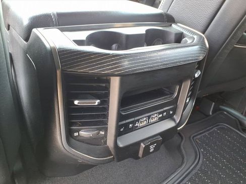 Used 2019 RAM 1500 Limited AWD/4WD image 16