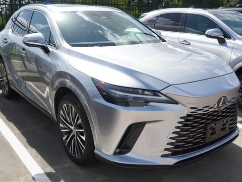 Used 2025 Lexus RX 350 Premium FWD image 3