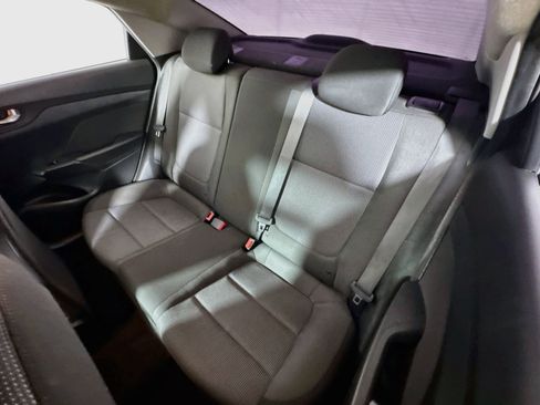 Used 2022 Hyundai Accent SE w/ Cargo Package FWD image 20