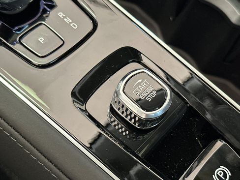New 2026 Volvo XC90 B6 Plus AWD/4WD image 19