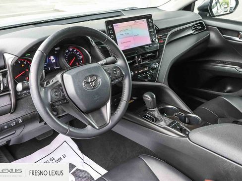 Used 2022 Toyota Camry XSE FWD image 19