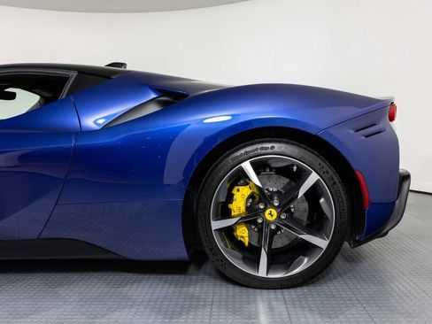 Certified 2021 Ferrari SF90 Stradale image 12