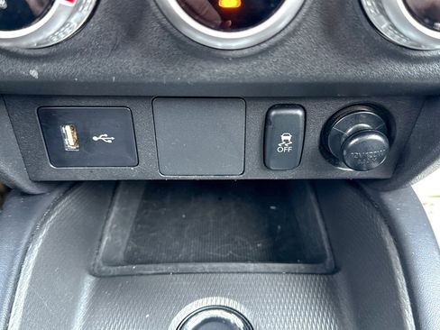 Used 2024 Mitsubishi Outlander Sport ES image 34