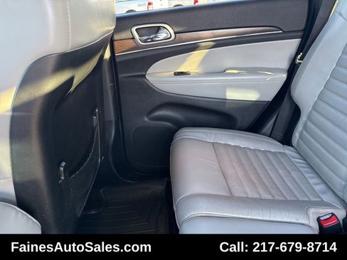 Used 2018 Jeep Grand Cherokee Limited image 58