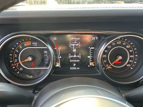 Certified 2023 Jeep Wrangler Altitude image 33