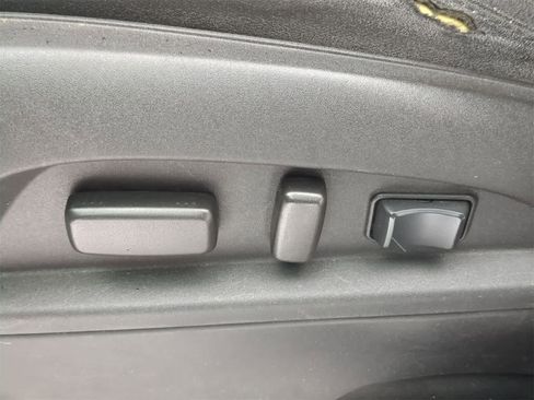 Used 2013 Chevrolet Equinox LT w/ LPO, Protection Package image 24