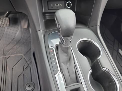 Used 2024 Chevrolet Equinox LS w/ Midnight Edition FWD image 21