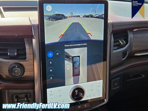 Certified 2024 Ford Expedition Limited image 21