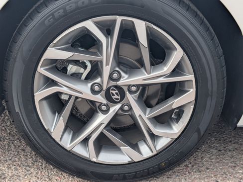 Certified 2022 Hyundai Sonata SEL image 9