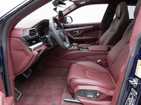 Used 2026 Lamborghini Urus SE AWD/4WD image 12