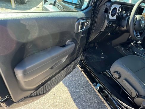 New 2026 Jeep Wrangler Sport S AWD/4WD image 14
