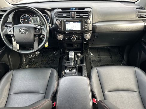 Used 2019 Toyota 4Runner TRD Off-Road Premium image 10