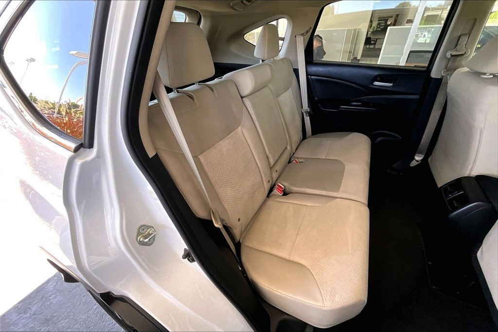 Used 2016 Honda CR-V SE image 25