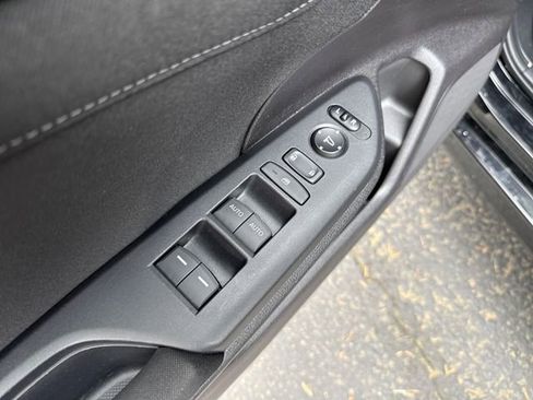 Used 2017 Honda Civic EX image 11
