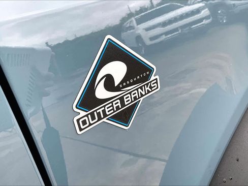 Used 2022 Ford Bronco Outer Banks w/ Sasquatch Package image 9