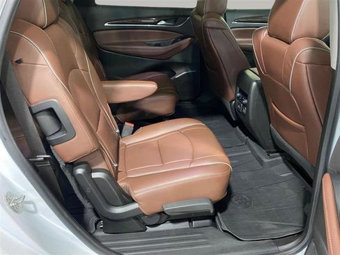 Used 2021 Buick Enclave Avenir w/ Avenir Technology Package AWD/4WD image 27