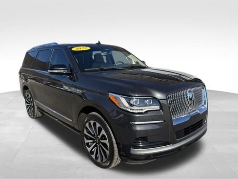 Used 2022 Lincoln Navigator Reserve image 8