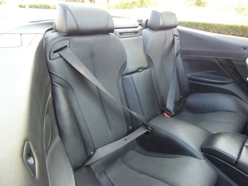 Used 2012 BMW 650i Convertible image 41