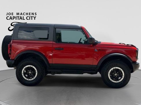 Used 2024 Ford Bronco Black Diamond w/ Sasquatch Package AWD/4WD image 3
