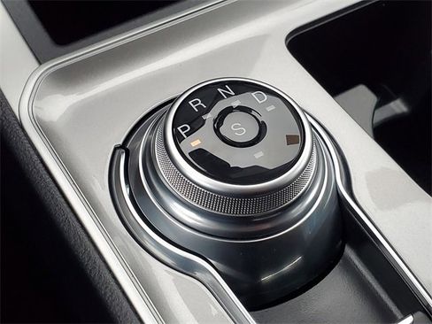 Certified 2024 Ford Edge SEL w/ Convenience Package image 23