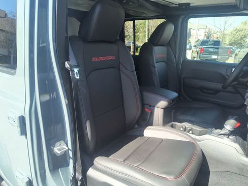 New 2026 Jeep Wrangler Unlimited Rubicon image 24